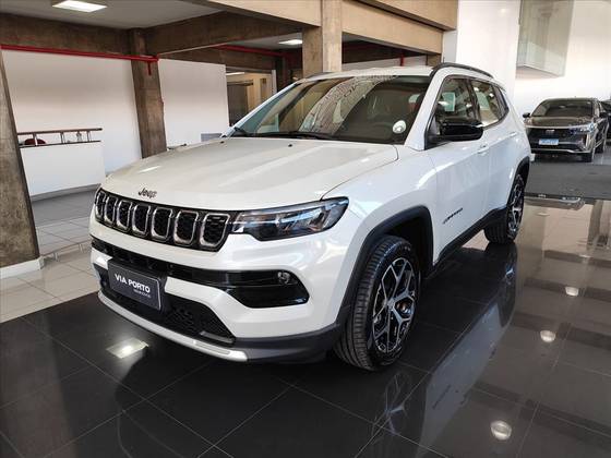 JEEP COMPASS 1.3 T270 TURBO FLEX LONGITUDE AT6 JEEP COMPASS 1.3 T270 TURBO FLEX LONGITUDE AT6